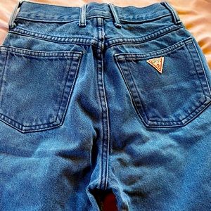 Vintage High Waisted Guess jeans( size 26)